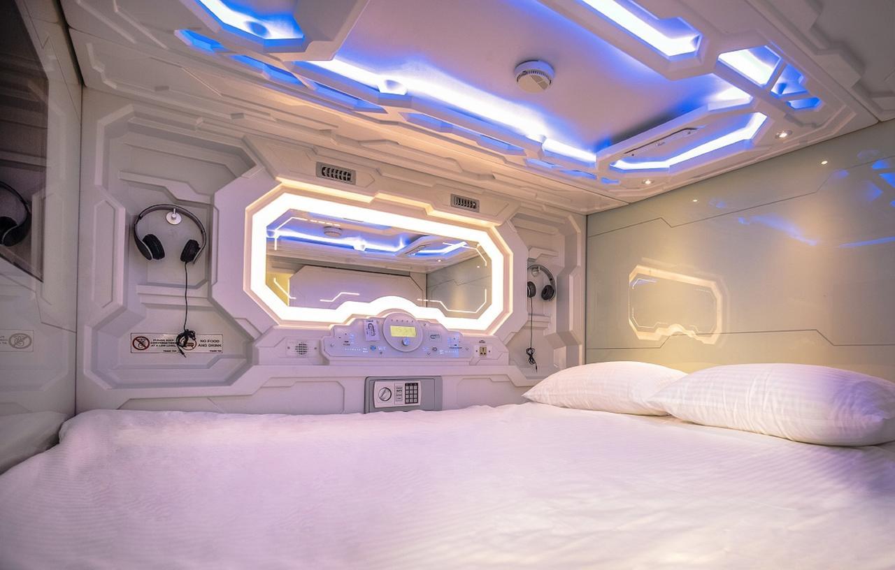 The Capsule Hotel Коломбо Екстериор снимка